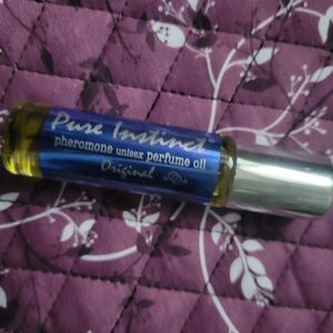 Pure Instinct Unisex Perfume Oil